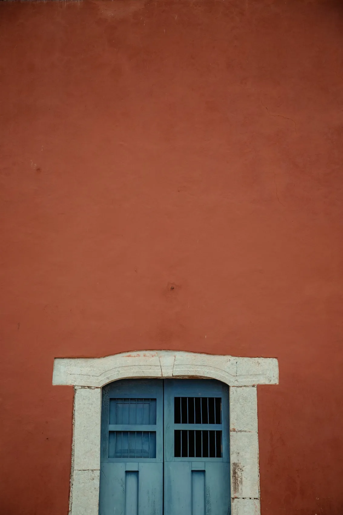 Painted walls and a doorway in Valladolid